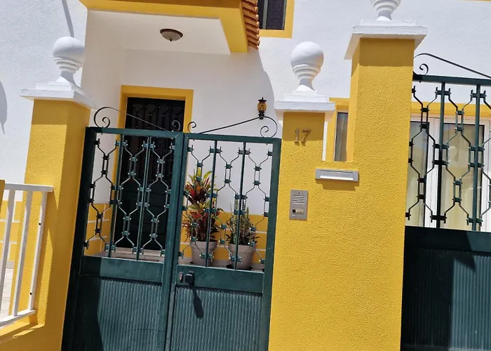 Sol E Mar By The Airport