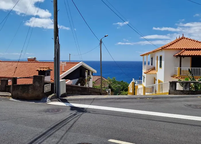 Sol E Mar By The Airport