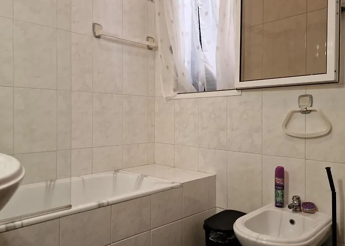 Sol E Mar By The Airport 度假居 *