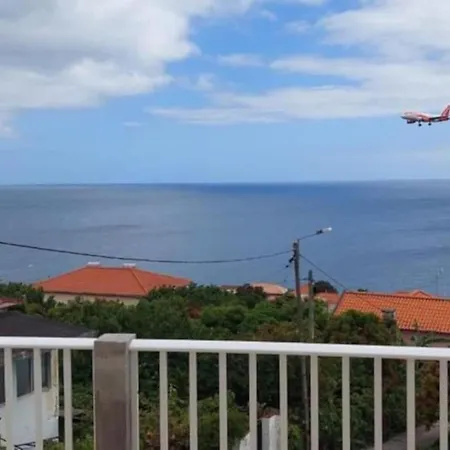 Sol E Mar By The Airport Semesterbostad Santa Cruz (Madeira)