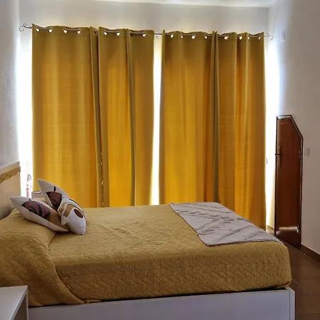 Semesterbostad Sol E Mar By The Airport