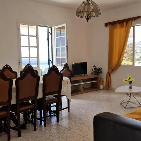 Semesterbostad Sol E Mar By The Airport