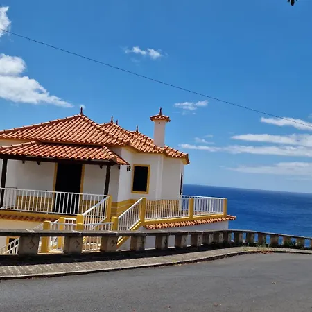 Sol E Mar By The Airport Semesterbostad Santa Cruz (Madeira)